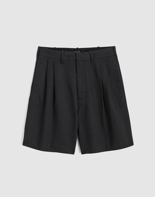 Double-Pleated Shorts in Meridian Linen Blend BLACK