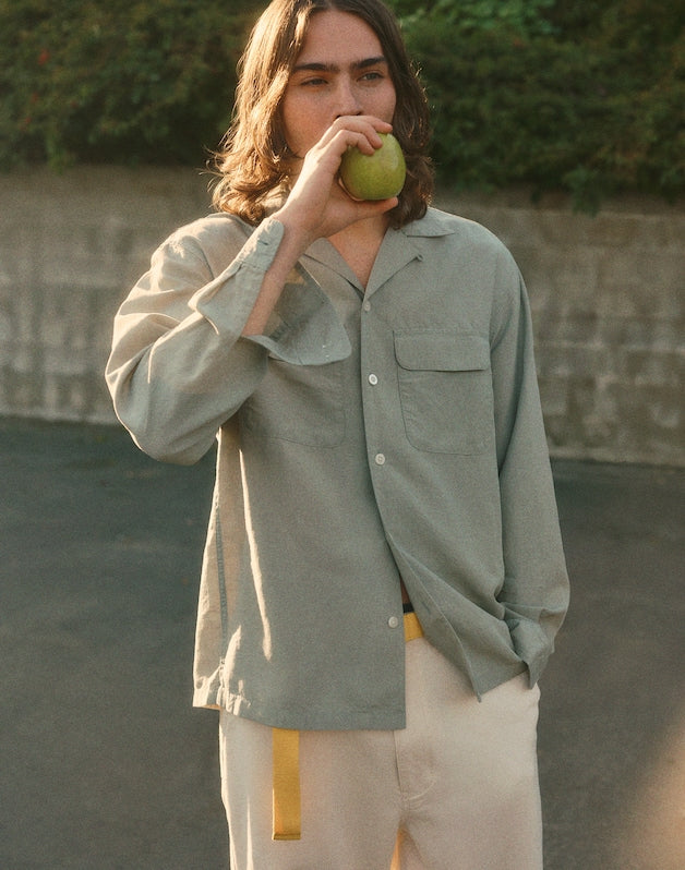 The Long-Sleeve Camp Shirt in Archive Linen Blend FROSTED CEMENT