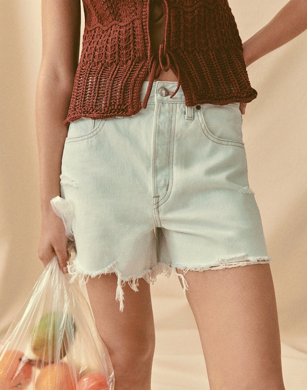 The Essex Short EXTRACTED SKY WASH