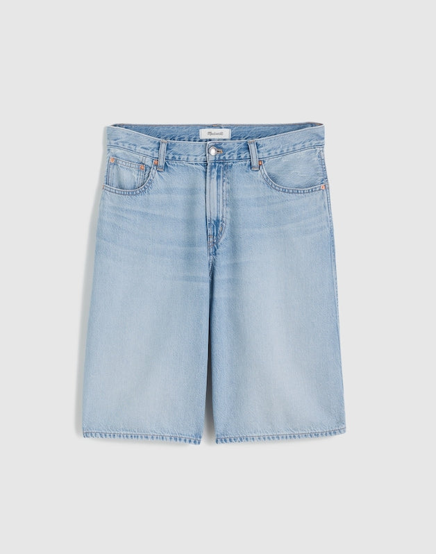 The V-Waist Bermuda Short in Airy Denim FOSTER WASH