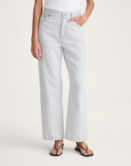 The Tall Perfect Vintage Wide-Leg Crop Jean in Airy Denim EXTRACTED SKY WASH