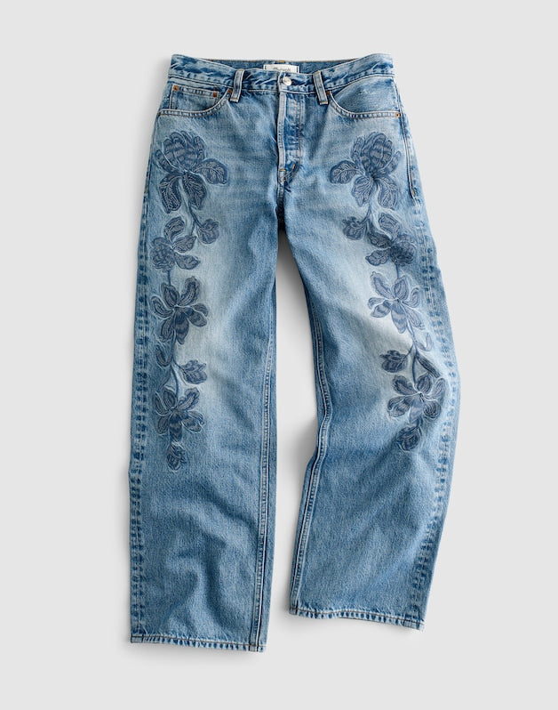 Embroidered Low-Slung Baggy Crop Jeans WORN MID INDIGO