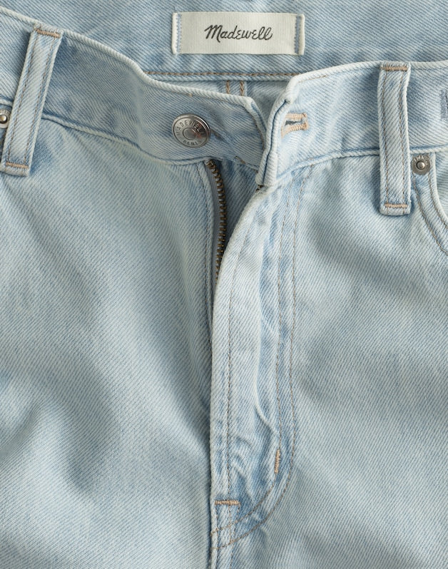 The Short Darted Barrel-Leg Jean in Airy Denim LAGUNA WASH