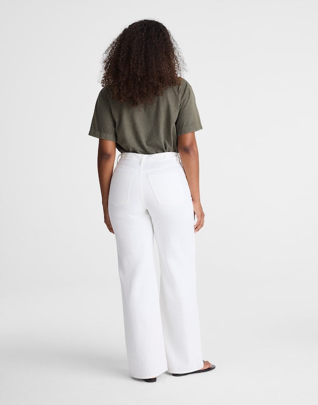 The Curvy Ultimate Wide-Leg Jean TILE WHITE