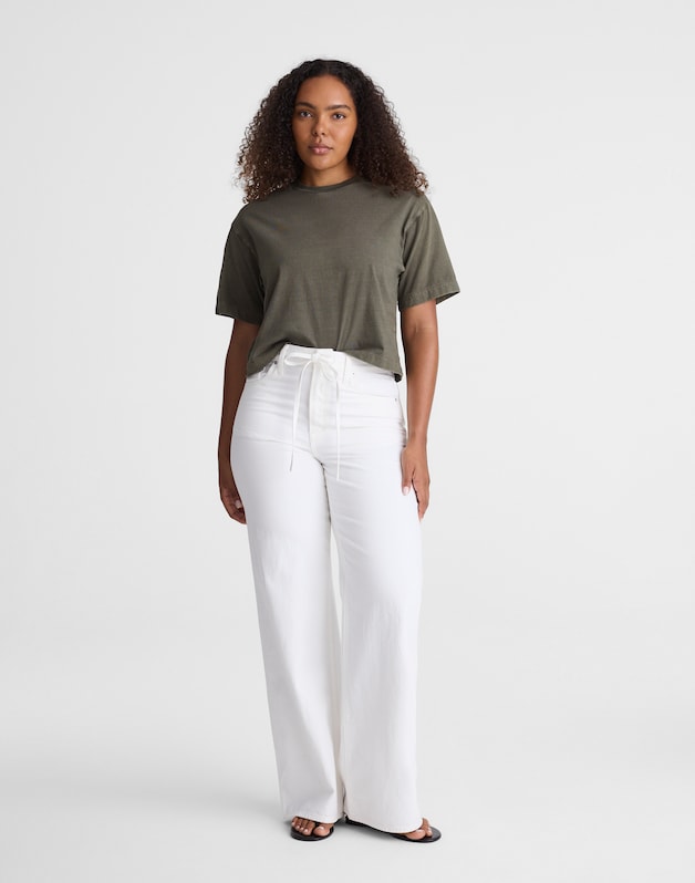 The Curvy Ultimate Wide-Leg Jean TILE WHITE