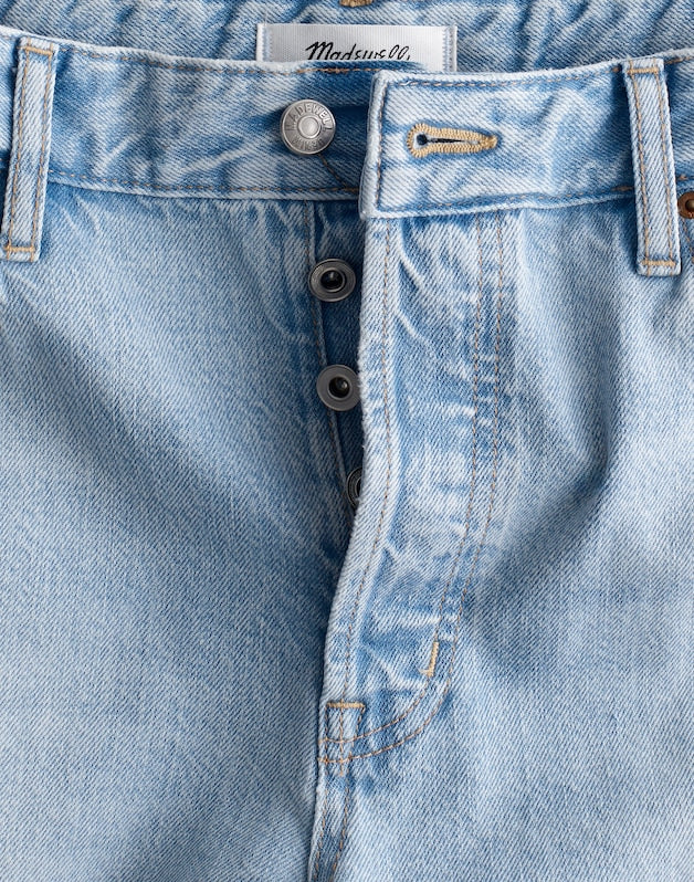 Short Curvy Low-Slung Baggy Crop Jeans in Foster Wash FOSTER WASH