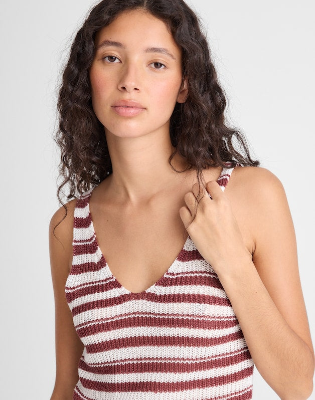 V-Neck Sweater Tank in 100% Linen IVORY AND DUSTY MERLOT