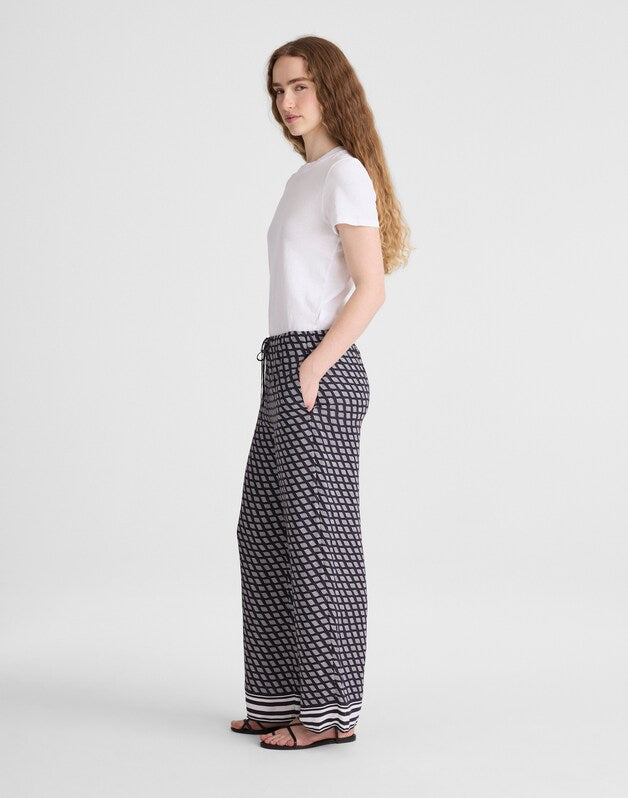 Pull-On Pants in Satin CLASSIC NAVY