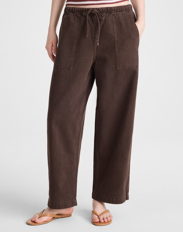 Pull-On Barrel-Leg Utility Pants in Airy Denim DARK BROWN