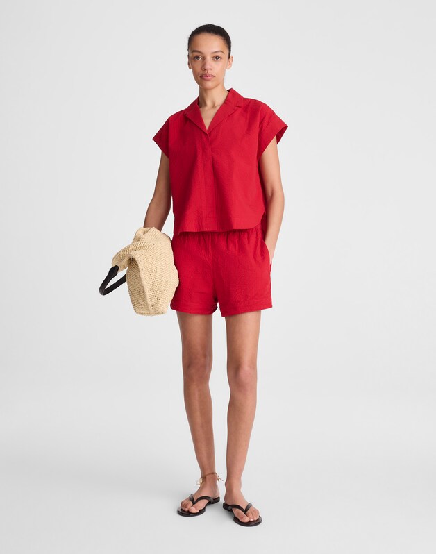 Pull-On Shorts in Seersucker RED CURRANT