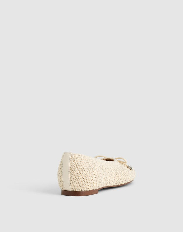 The Hester Flat in Crochet VINTAGE IVORY