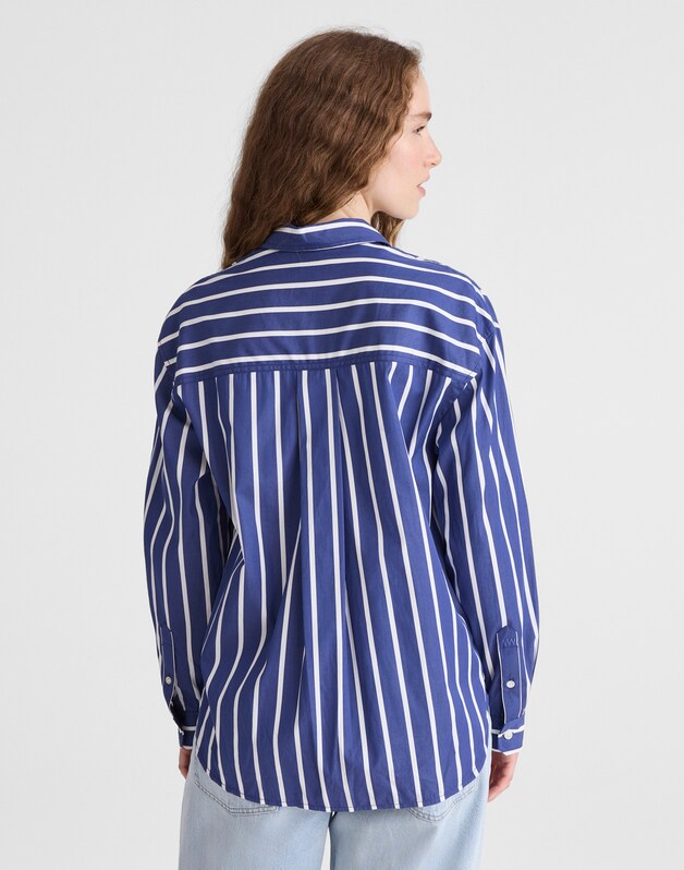The Easy Shirt in Poplin COOL NAVY