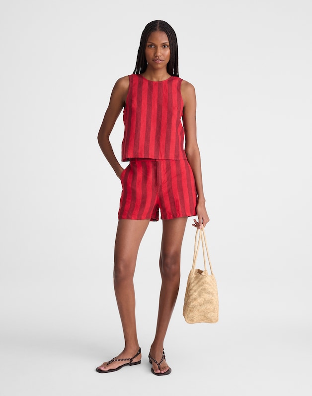 The Zoe Short in 100% Linen ENAMEL RED
