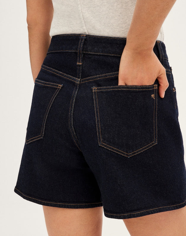 The Curvy Perfect Vintage Mid-Length Short RINSE WASH